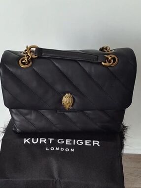 🆕Kurt Geiger Black Quilted Shoulder Bag with Gold Hardware